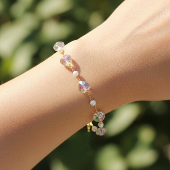 Chic & Stylish Bracelet – A Thoughtful Gift for Women and Girls, DYC1470 - Picture 1 of 5